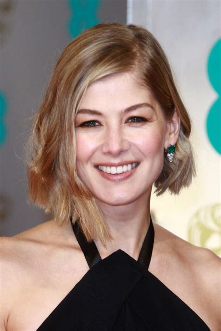 2015 BAFTA Awards Style — Best Hair & Makeup On The BAFTAs Red Carpet