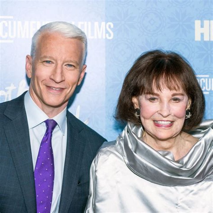 5 Things On Anderson Cooper’s Former Partner – Hollywood Life