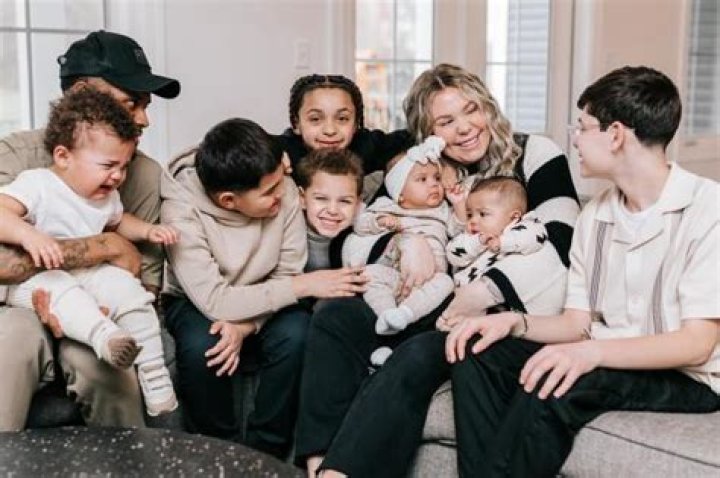 6 Adorable ‘Teen Mom’ Family Photos: Kailyn Lowry, Chelsea Houska & More With Their Kids