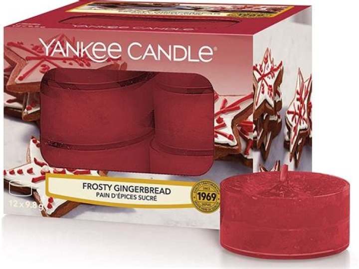 A Frosty Gingerbread Yankee Candle.