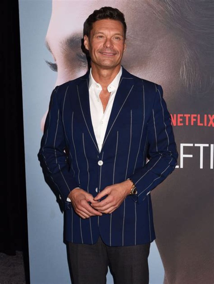 Academy Awards Red Carpet Photos 2015: Ryan Seacrest & More