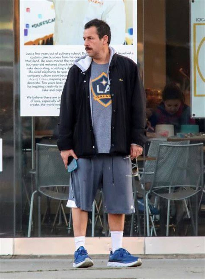 Adam Sandler at Duffy&rsquo;s Cake Mix