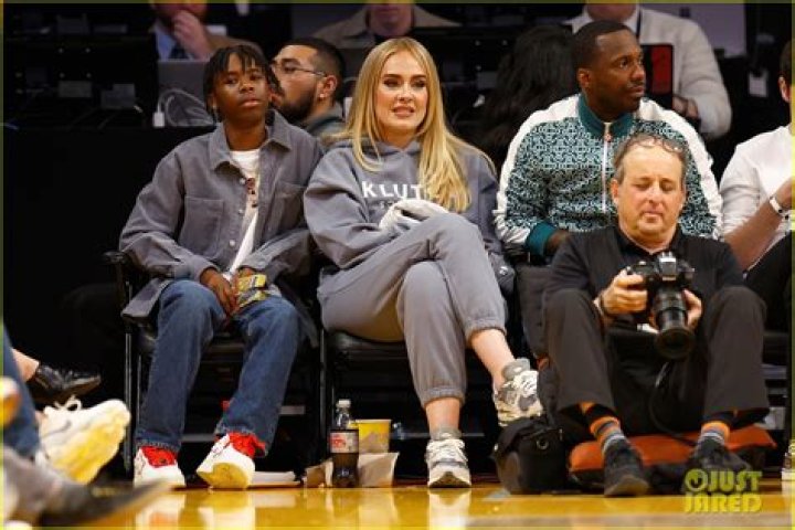 Adele & BF Rich Paul Share A Courtside Laugh At Lakers Game — Rare Photos