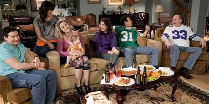 AJ Michalka On ‘The Goldbergs’ Spinoff – Hollywood Life