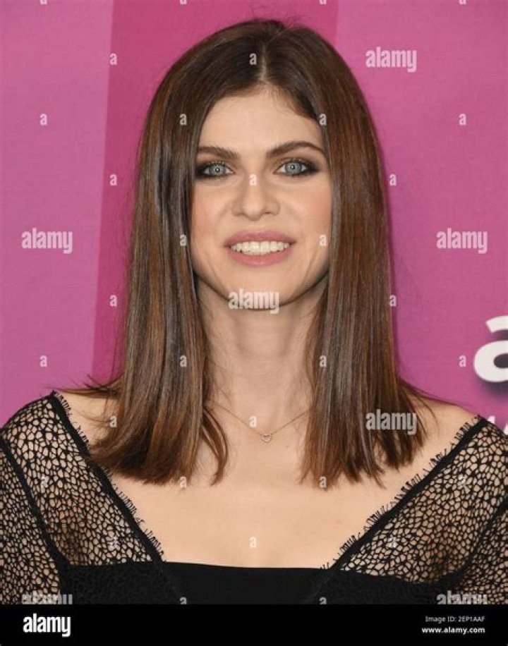 Alexandra Daddario At The 2019 amfAR Gala