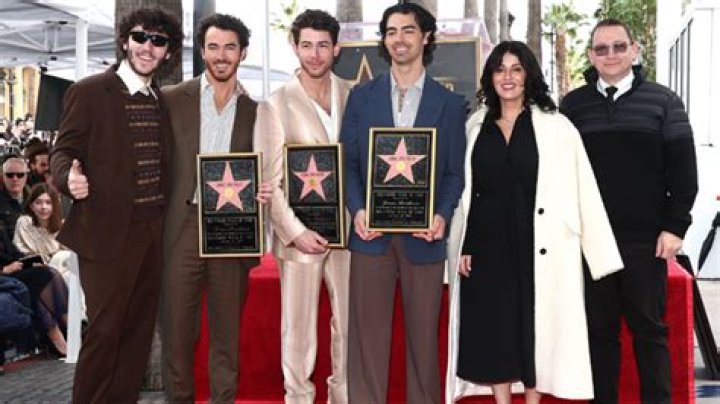 All About Their Mom & Dad, Denise & Kevin – Hollywood Life