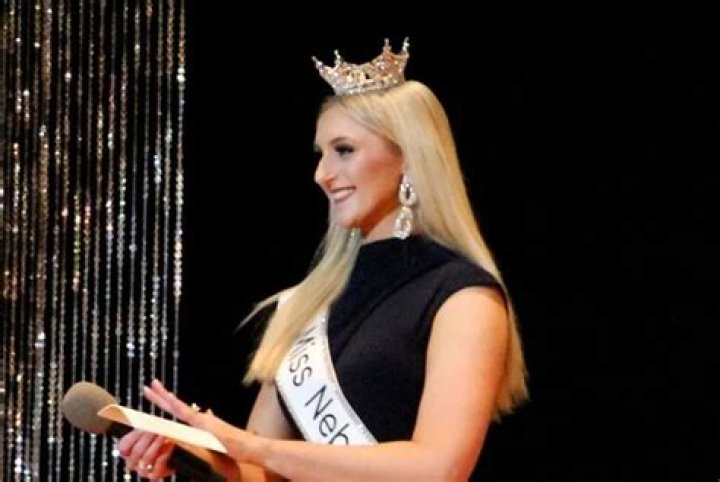 Allie Swanson &mdash; Miss Nebraska