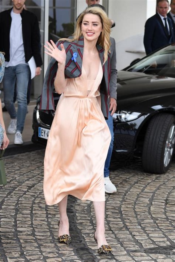 Amber Heard Wardrobe Malfunction At Cannes Film Festival: Pics – Hollywood Life