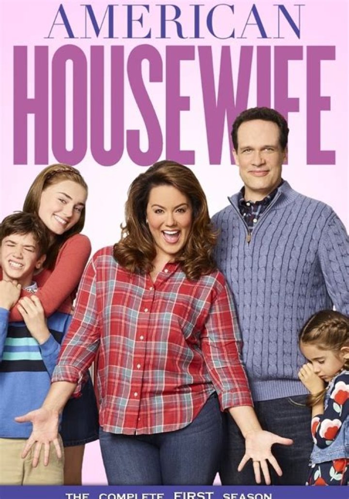 ‘American Housewife’ Season 1 — PICS