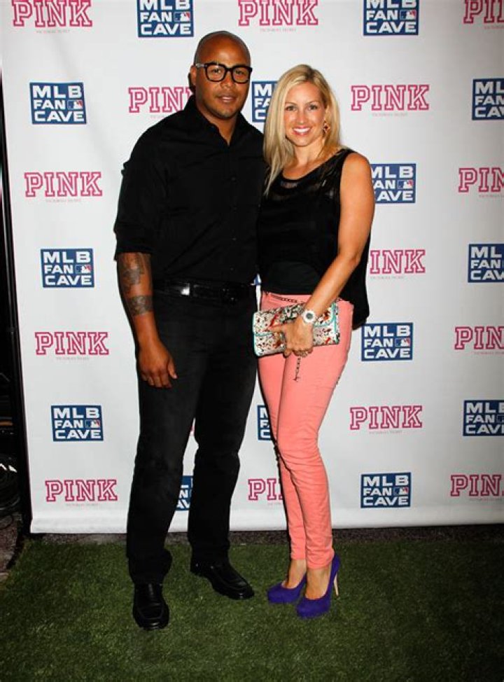 Andruw Jones Arrested For Battery — Charged With Simple Assault On Wife – Hollywood Life