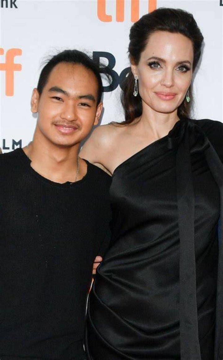 Angelina Jolie Had Maddox Watch Hurt Shiloh While She Went To Globes: He&rsquo;s &lsquo;The Man&rsquo; At Home