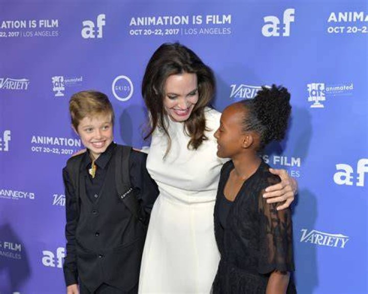 angelina jolie pitt shiloh zahara