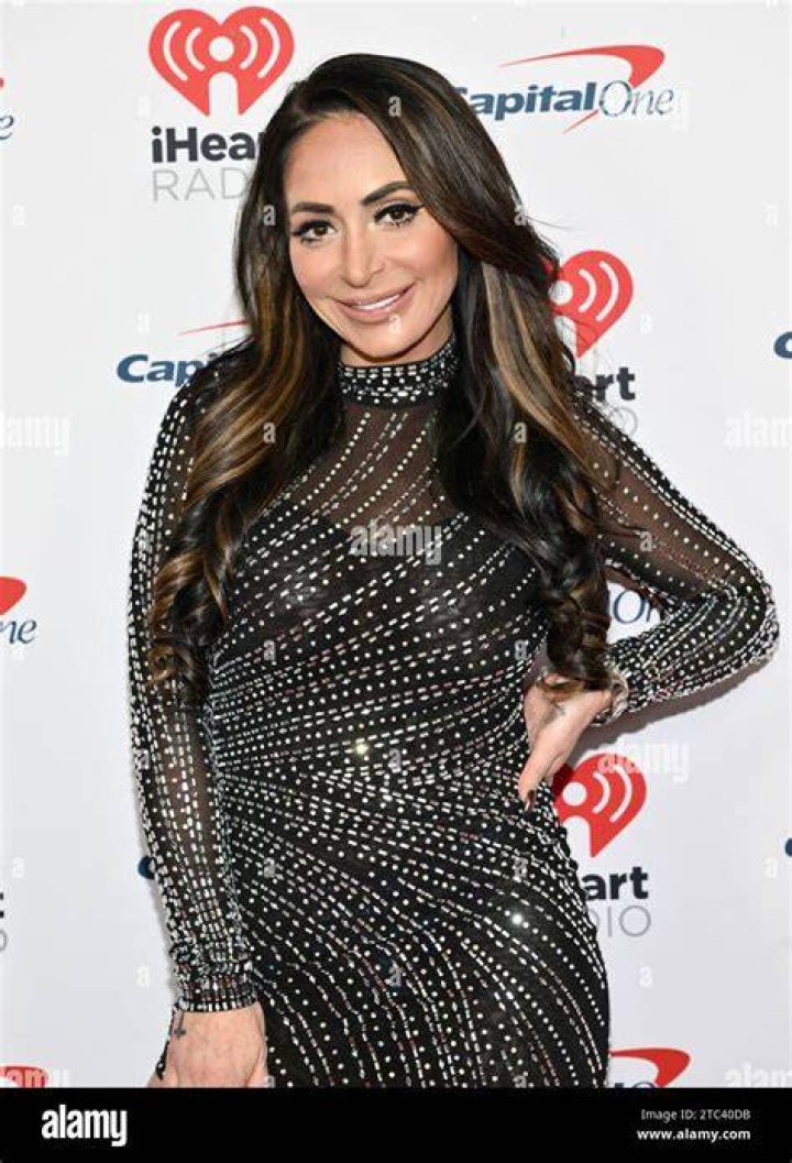 Angelina Pivarnick arrives at the MTV Movie and TV Awards, at the Barker Hangar in Santa Monica, Calif 2019 MTV Movie and TV Awards - Arrivals, Santa Monica, USA - 15 Jun 2019