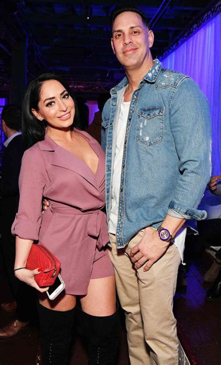 angelina pivarnick chris larangeira
