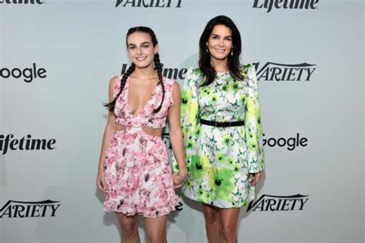 Angie Harmon & Daughter Finley Faith Sehorn Pose On The Carpet