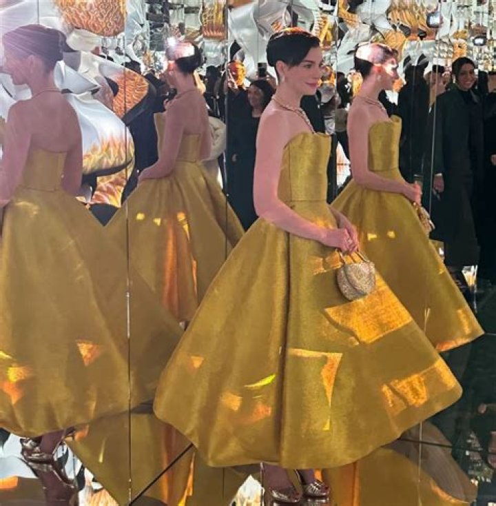 Anne Hathaway Instagram