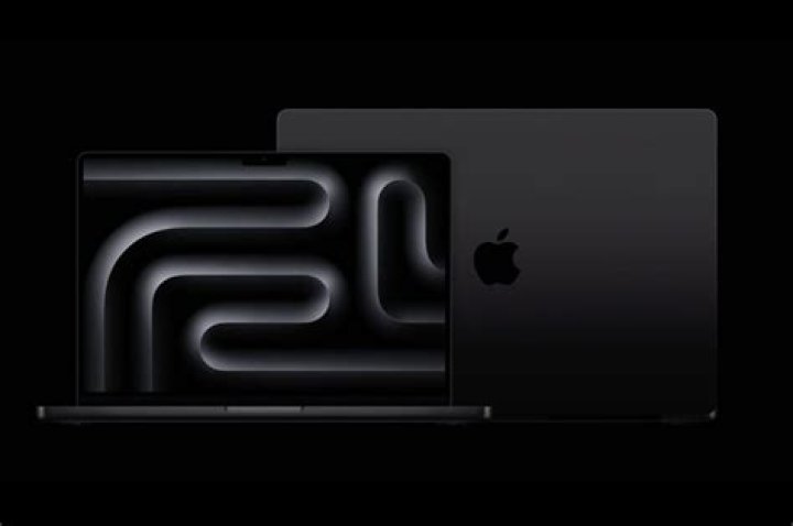 Apple Unveils The New MacBook Pro on October 27, 2016 (Courtesy of Twitter)