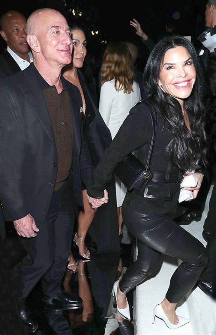 Are They Dating? – Hollywood Life