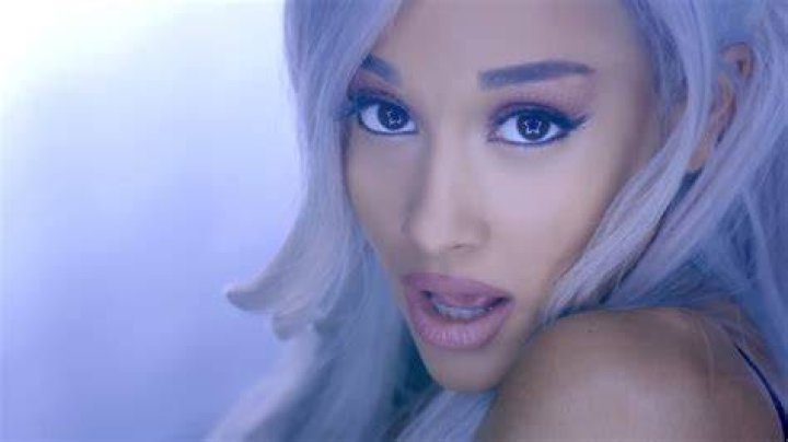 Ariana Grande&rsquo;s Sexiest Music Video Looks Of All-Time