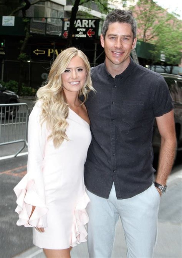 Arie Luyendryk Jr. and Lauren Burnham are all smiles.