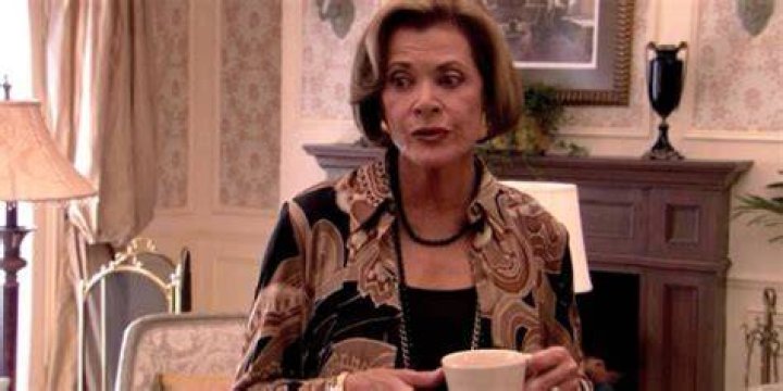 ‘Arrested Development’ Cast Mourns Jessica Walter’s Death – Hollywood Life