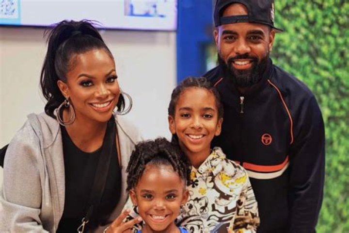 At Home With Kandi Burruss: ‘RHOA’ Star Reveals How She’s Preparing For Her 44th Birthday