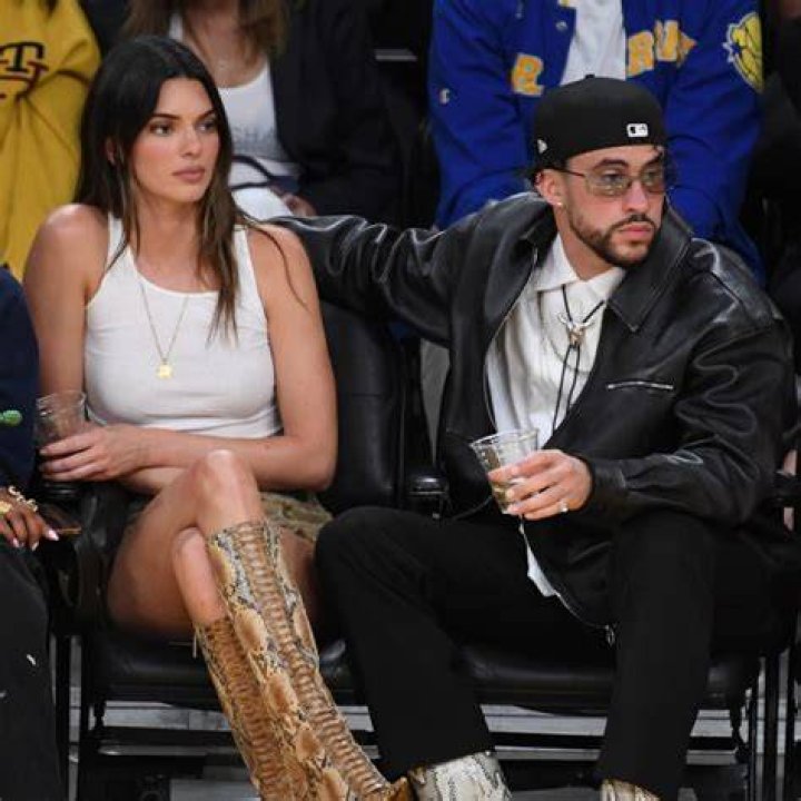 Bad Bunny Says He Only Speaks English With People Like Kendall Jenner – Hollywood Life