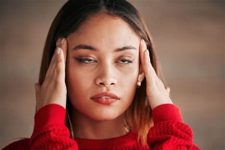 Beauty Bloggers Laura Lee & Christen Dominique Are Feuding & Fans Are Losing Their Minds