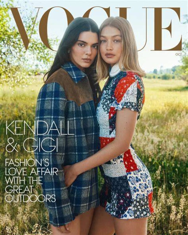 Bella & Gigi Hadid at NYFW