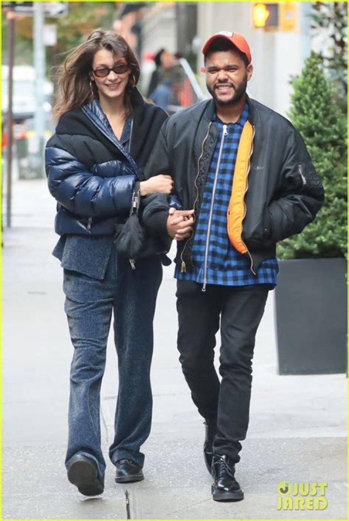 Bella Hadid All Smiles While Going For A Walk With Her Boyfriend Marc Kalman In New York City