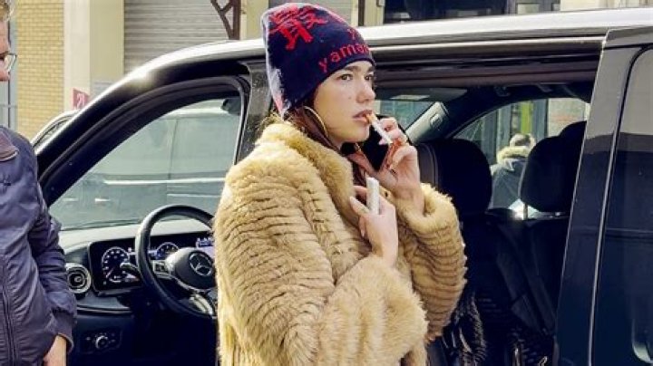 Bella Hadid Treats Herself