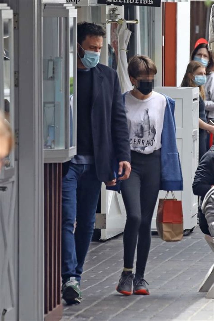 Ben Affleck Takes Daughter Seraphina, 12, Shopping At Bookstore After Reunion With Ex J.Lo — See Pics