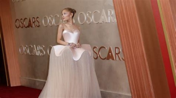 Best Dressed Stars At The 2021 Met Gala