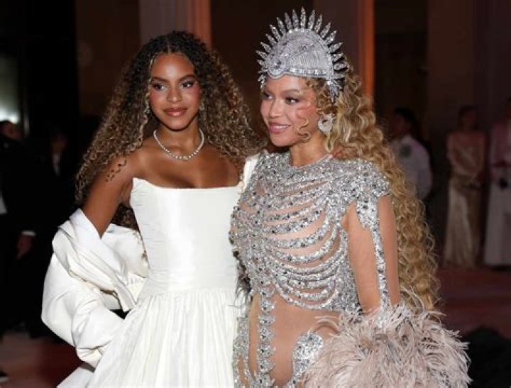 Beyonce and Blue Ivy at the 2016 MTV Video Music Awards