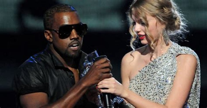 Beyonce Kanye West Taylor Swift MTV VMAs 2009