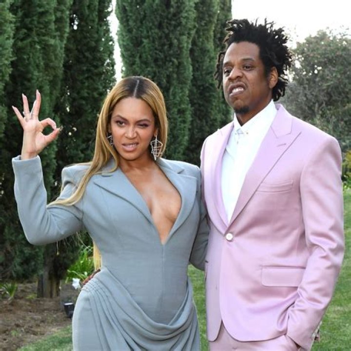 Beyoncé Sings On Jay-Z & Nas’s New Song ‘Sorry Not Sorry’ – Hollywood Life