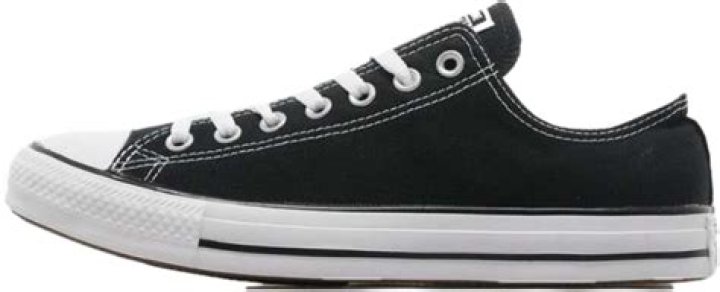 Black converse sneaker