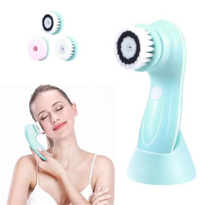 Black Friday Deal: This $15 Electronic Facial Cleansing Brush Will Exfoliate Dry Skin Just In Time For Winter