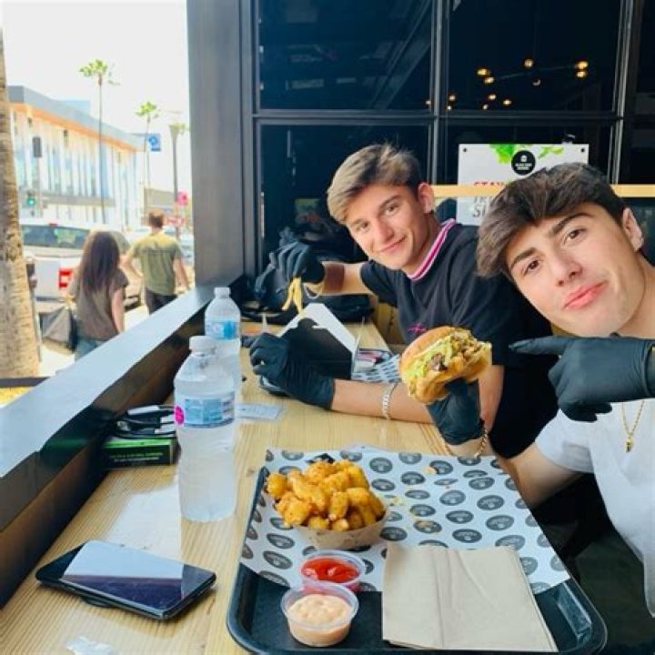 Black Star Burger LA