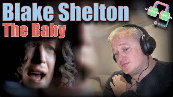 Blake Shelton Reaction – Hollywood Life