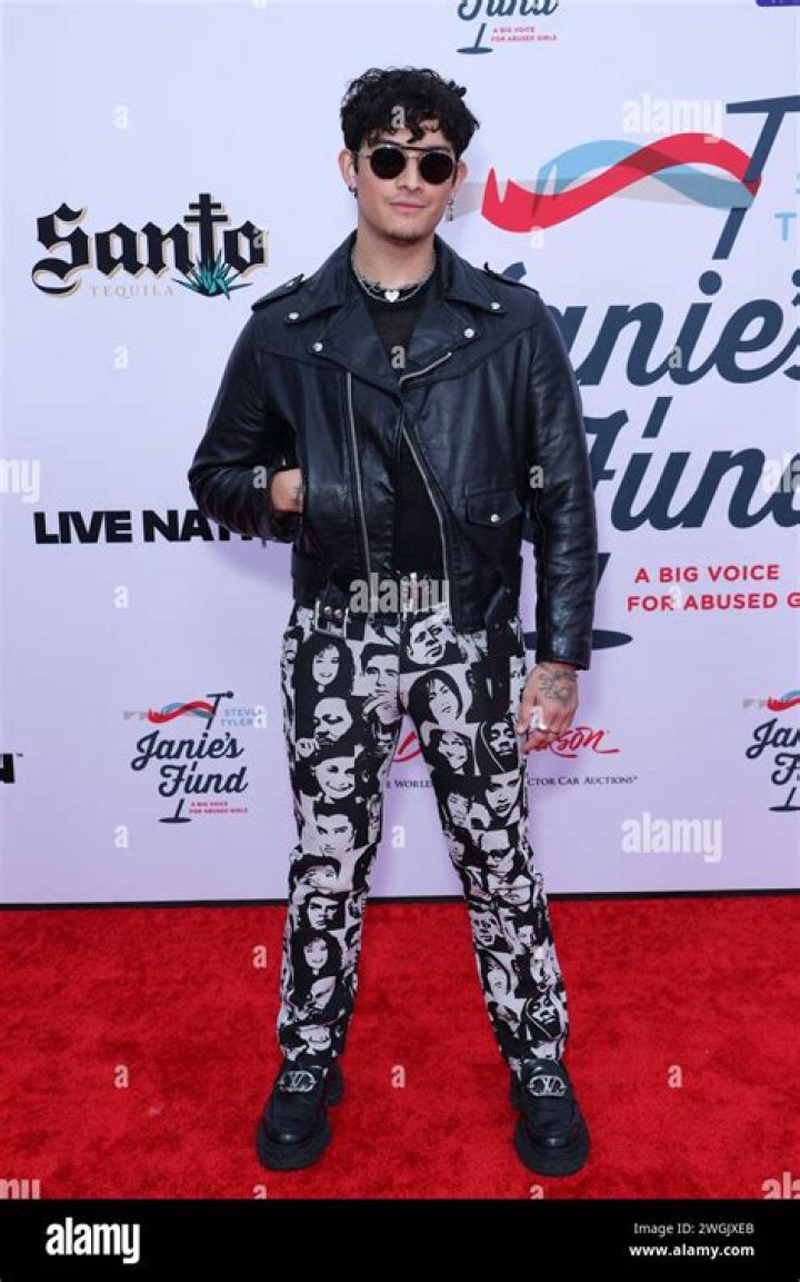 Brandon Arreaga performing during the PRETTYMUCH: FOMO Tour
