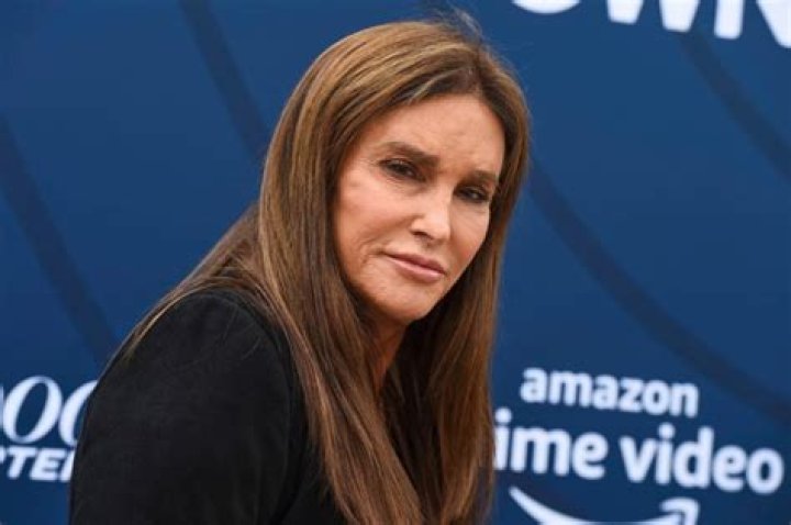Caitlyn Jenner — See Photos Of The Olympian – Hollywood Life