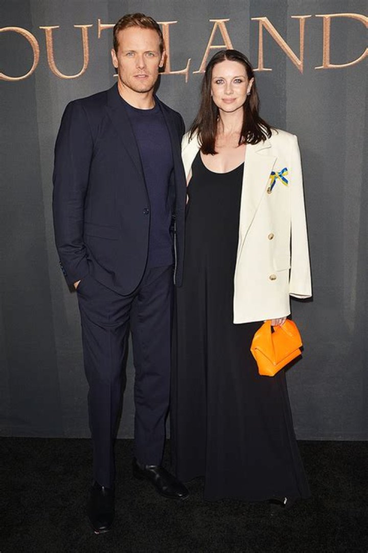 Caitriona Balfe & Sam Heughan Reunite At ‘Outlander’ Season 6 Premiere – Hollywood Life
