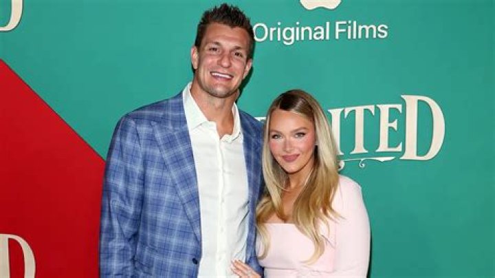 Camille Kostek & Rob Gronkowski