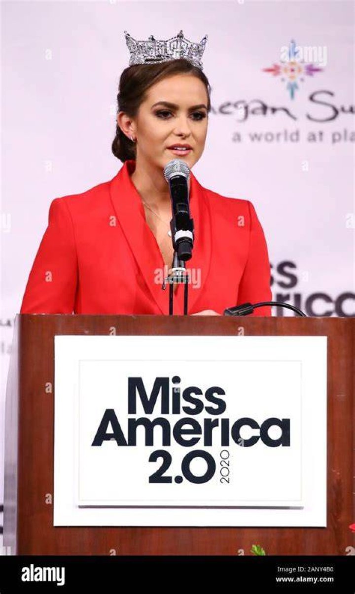 Camille Schrier &mdash; Miss Virginia