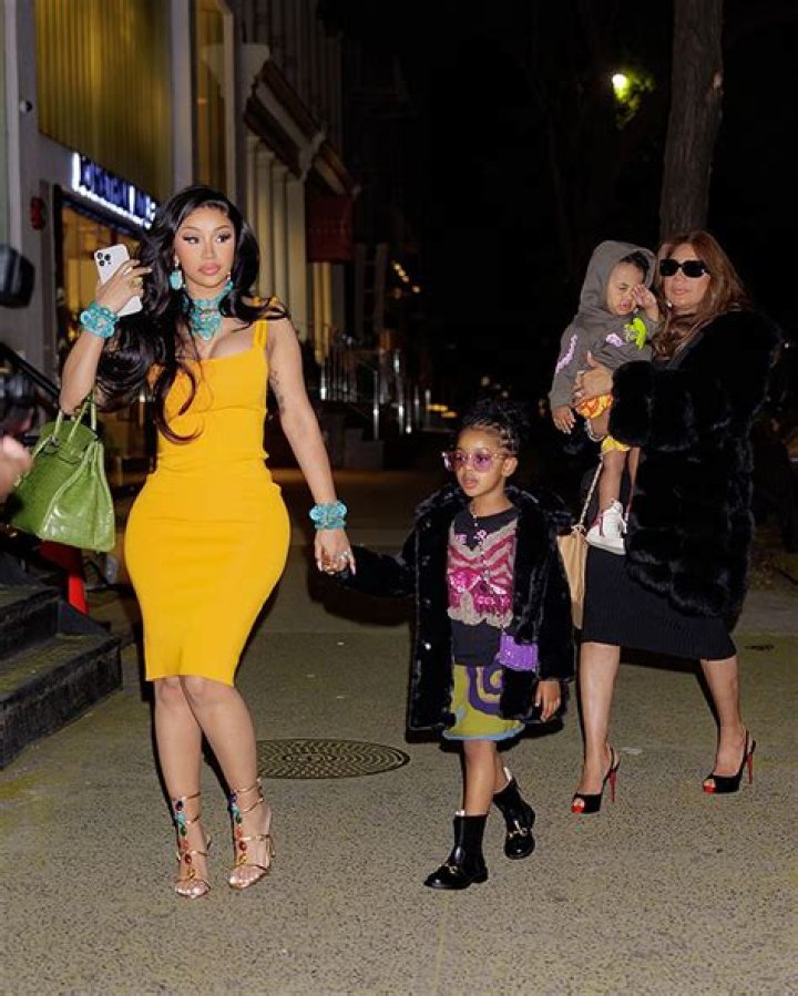 Cardi B carries Kultuere