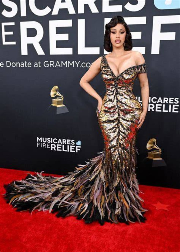 Cardi B’s Outfit At Billboard Awards 2019 — See Her Look – Hollywood Life