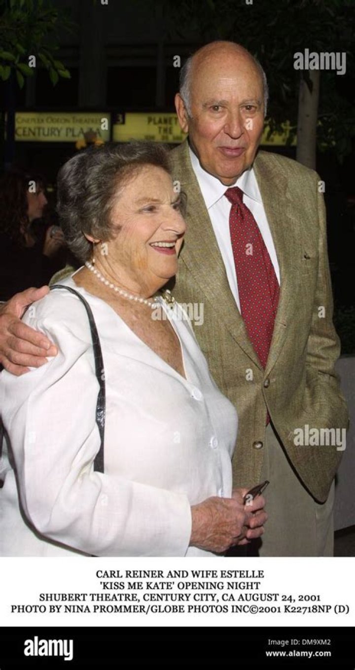 Carl Reiner, his wife Estelle and son Rob Reiner PFAW Tribute Dinner to Norman Lear September 21, 2002 : Beverly HIlls, Ca Carl Reiner, his wife Estelle and son Rob Reiner People For The American Way Foundation honors its founder Norman Lear on his 80th birthday for his lifetime commitment to the cause of civil rights and civil liberties at a tribute dinner at the Beverly Hilton Hotel. Photo by Alex Berliner &reg;Berliner Studio/BEImages