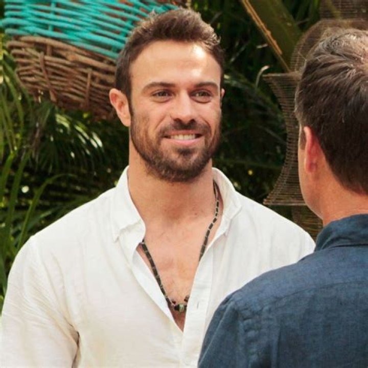 Chad Lace Fight Bachelor In Paradise