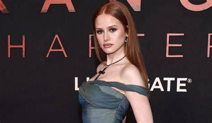 Chapter 2’ Premiere — Photos – Hollywood Life